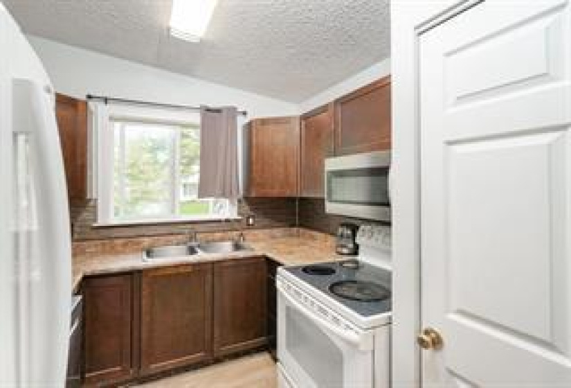 47 Laurent, 2 Bedrooms Bedrooms, 8 Rooms Rooms,2 BathroomsBathrooms,Residential,For Sale,Laurent