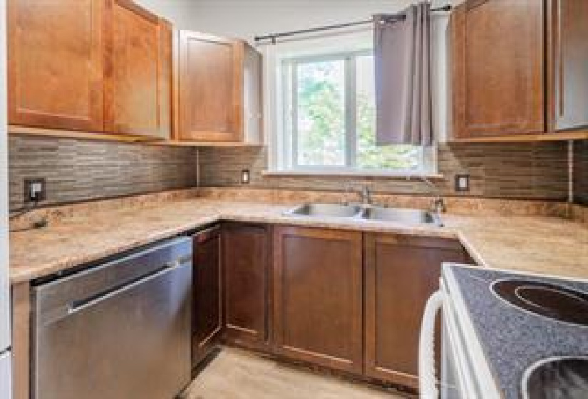 47 Laurent, 2 Bedrooms Bedrooms, 8 Rooms Rooms,2 BathroomsBathrooms,Residential,For Sale,Laurent