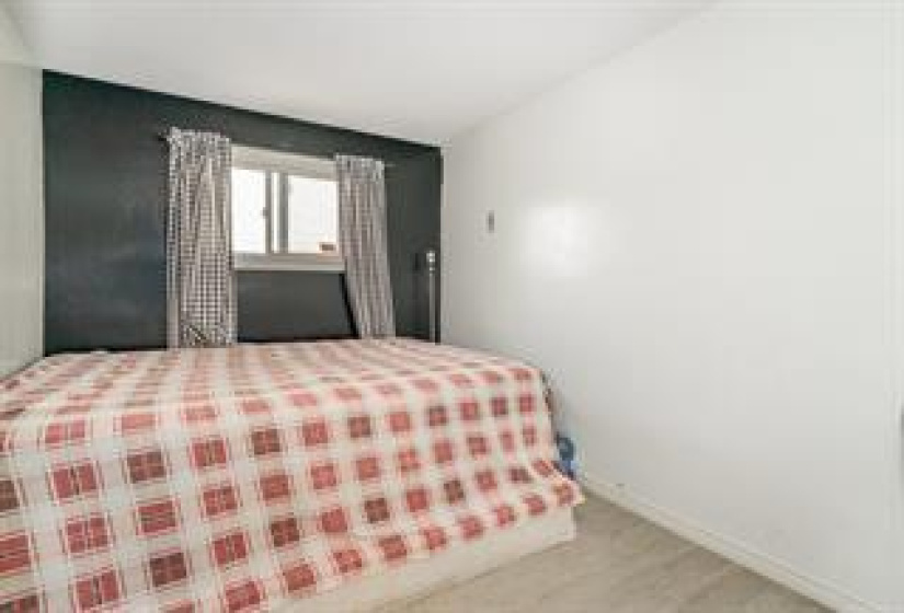 47 Laurent, 2 Bedrooms Bedrooms, 8 Rooms Rooms,2 BathroomsBathrooms,Residential,For Sale,Laurent
