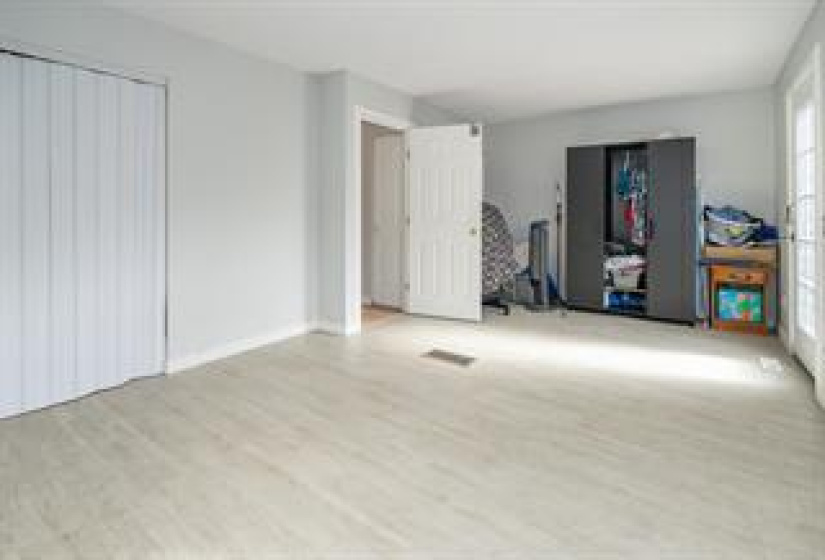47 Laurent, 2 Bedrooms Bedrooms, 8 Rooms Rooms,2 BathroomsBathrooms,Residential,For Sale,Laurent