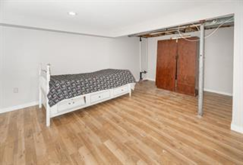 47 Laurent, 2 Bedrooms Bedrooms, 8 Rooms Rooms,2 BathroomsBathrooms,Residential,For Sale,Laurent