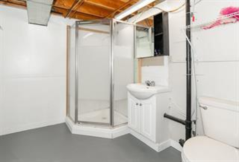 47 Laurent, 2 Bedrooms Bedrooms, 8 Rooms Rooms,2 BathroomsBathrooms,Residential,For Sale,Laurent