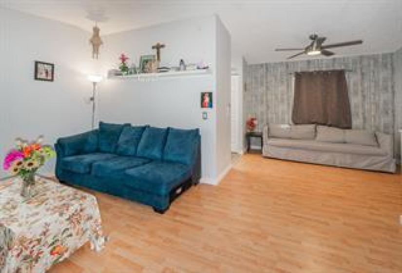 47 Laurent, 2 Bedrooms Bedrooms, 8 Rooms Rooms,2 BathroomsBathrooms,Residential,For Sale,Laurent