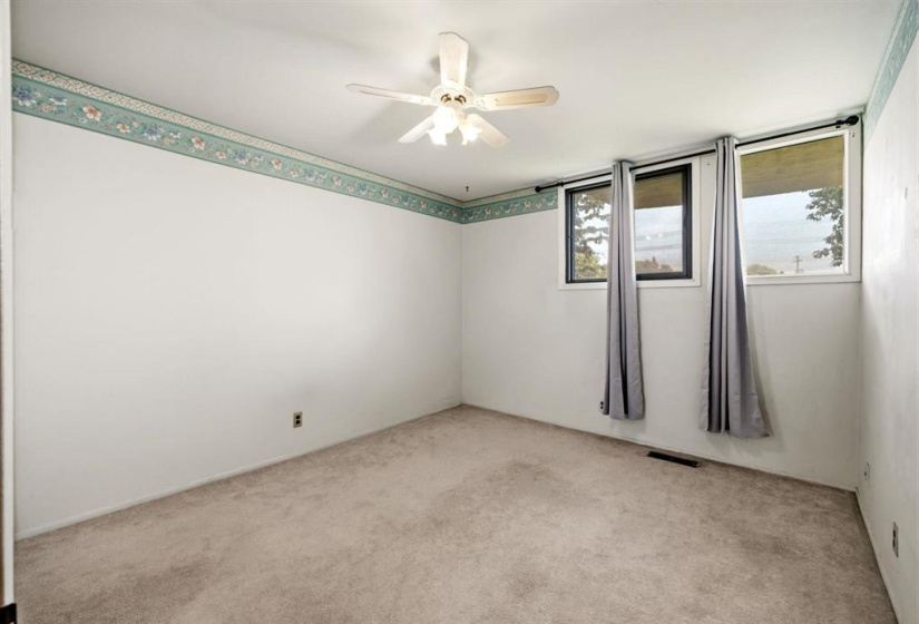 3467 Portage, 2 Bedrooms Bedrooms, 6 Rooms Rooms,1 BathroomBathrooms,Condominium,For Sale,Portage