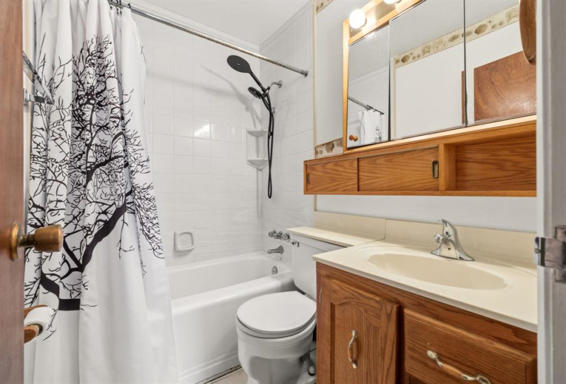 3467 Portage, 2 Bedrooms Bedrooms, 6 Rooms Rooms,1 BathroomBathrooms,Condominium,For Sale,Portage