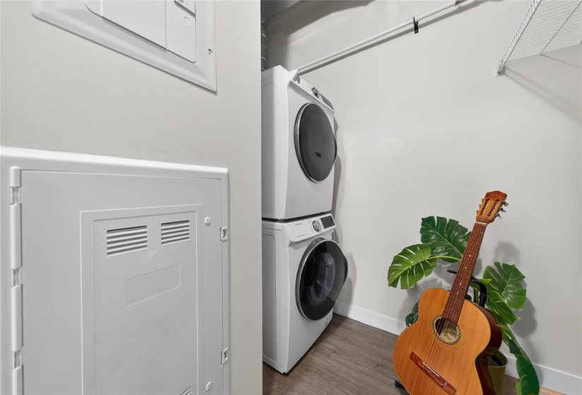 50 Philip Lee, 2 Bedrooms Bedrooms, 5 Rooms Rooms,1 BathroomBathrooms,Condominium,For Sale,Philip Lee