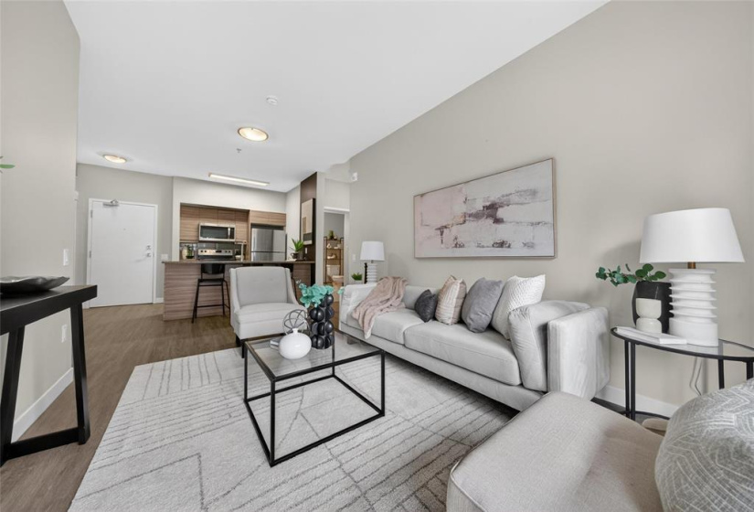 50 Philip Lee, 2 Bedrooms Bedrooms, 5 Rooms Rooms,1 BathroomBathrooms,Condominium,For Sale,Philip Lee