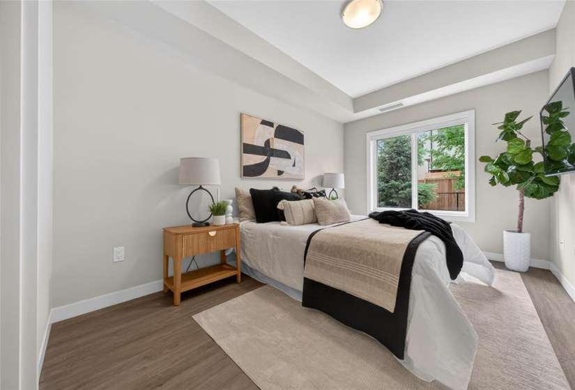50 Philip Lee, 2 Bedrooms Bedrooms, 5 Rooms Rooms,1 BathroomBathrooms,Condominium,For Sale,Philip Lee