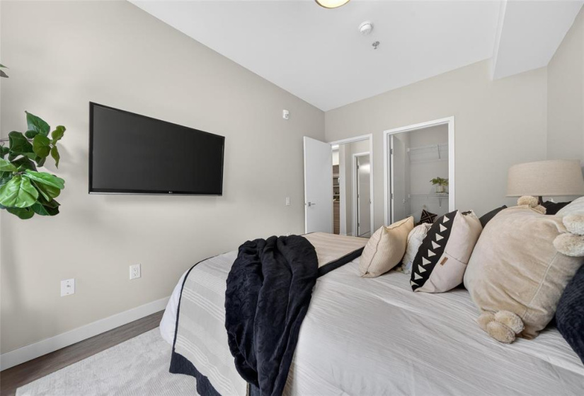 50 Philip Lee, 2 Bedrooms Bedrooms, 5 Rooms Rooms,1 BathroomBathrooms,Condominium,For Sale,Philip Lee