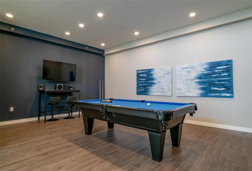 50 Philip Lee, 2 Bedrooms Bedrooms, 5 Rooms Rooms,1 BathroomBathrooms,Condominium,For Sale,Philip Lee
