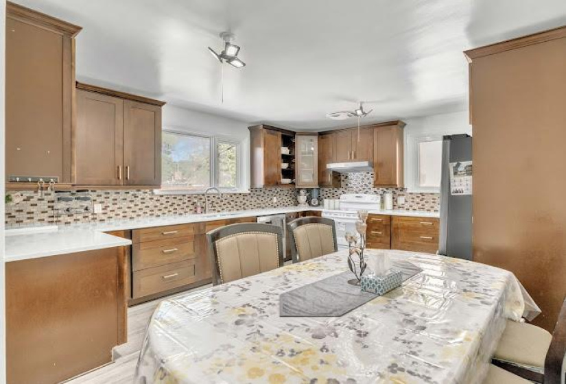 195 McAdam, ,Residential,For Sale,McAdam