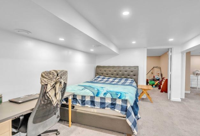 195 McAdam, ,Residential,For Sale,McAdam