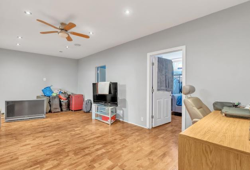 195 McAdam, ,Residential,For Sale,McAdam