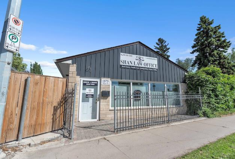 195 McAdam, ,Residential,For Sale,McAdam