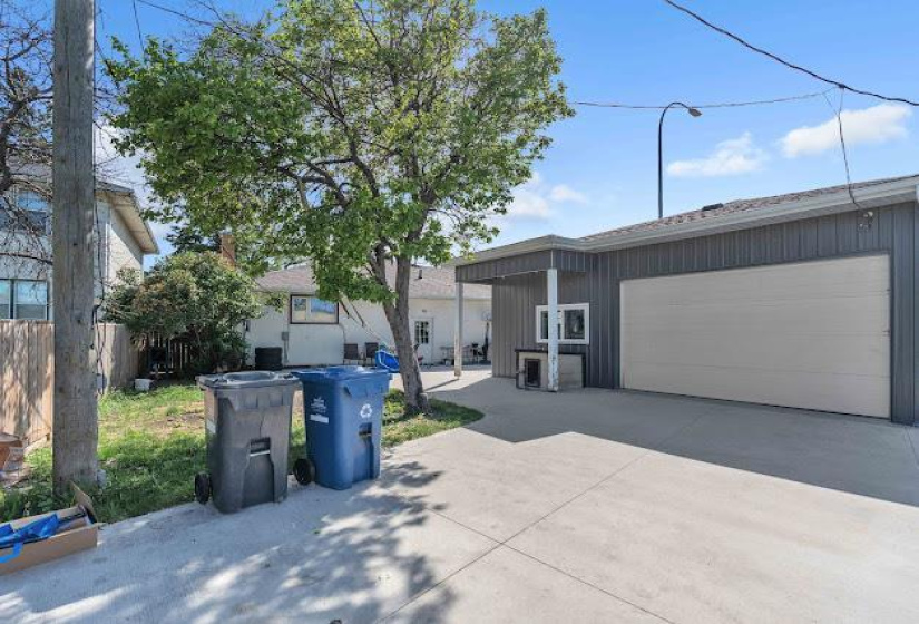 195 McAdam, ,Residential,For Sale,McAdam