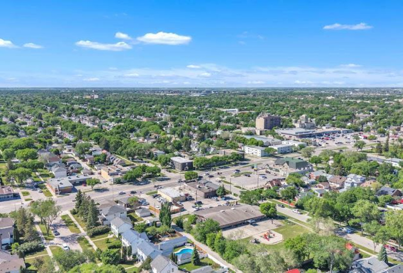 1585 Main, ,Industrial/comm/investmnt,For Sale,Main