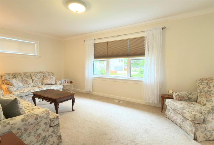 14 Mager, 2 Bedrooms Bedrooms, 8 Rooms Rooms,2 BathroomsBathrooms,Residential,For Sale,Mager