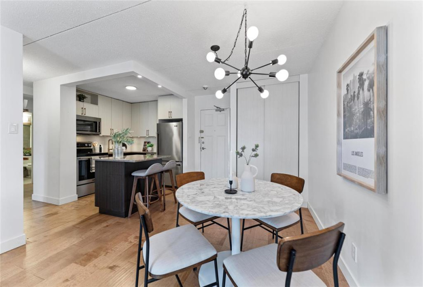15 Kennedy, 2 Bedrooms Bedrooms, 7 Rooms Rooms,1 BathroomBathrooms,Condominium,For Sale,Kennedy
