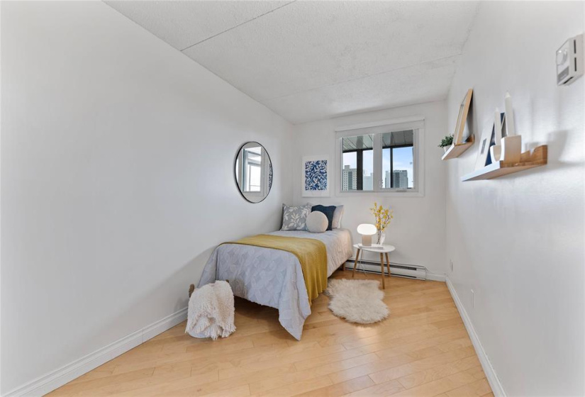 15 Kennedy, 2 Bedrooms Bedrooms, 7 Rooms Rooms,1 BathroomBathrooms,Condominium,For Sale,Kennedy