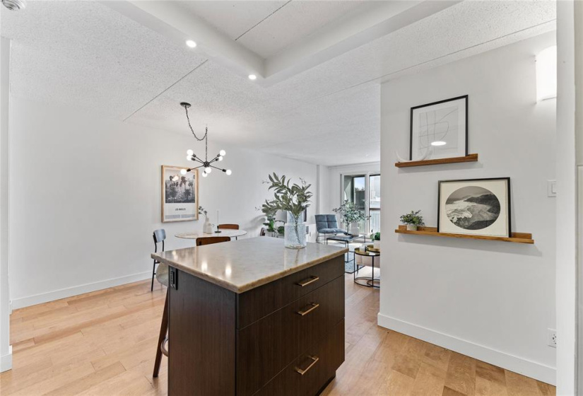 15 Kennedy, 2 Bedrooms Bedrooms, 7 Rooms Rooms,1 BathroomBathrooms,Condominium,For Sale,Kennedy