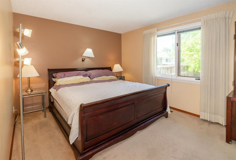 115 Dayton, 5 Bedrooms Bedrooms, 12 Rooms Rooms,3 BathroomsBathrooms,Residential,For Sale,Dayton