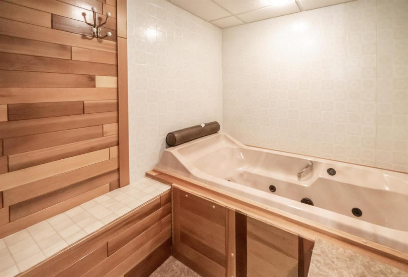 115 Dayton, 5 Bedrooms Bedrooms, 12 Rooms Rooms,3 BathroomsBathrooms,Residential,For Sale,Dayton