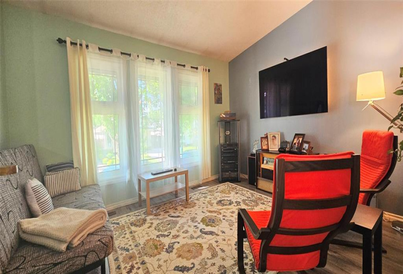43 Laurent, 3 Bedrooms Bedrooms, 9 Rooms Rooms,2 BathroomsBathrooms,Residential,For Sale,Laurent