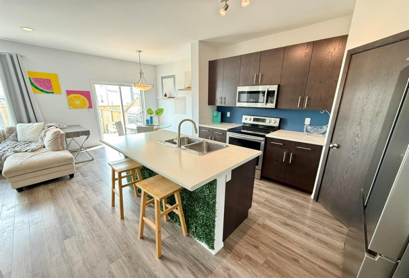 74 Lark Ridge, 3 Bedrooms Bedrooms, 10 Rooms Rooms,2 BathroomsBathrooms,Residential,For Sale,Lark Ridge