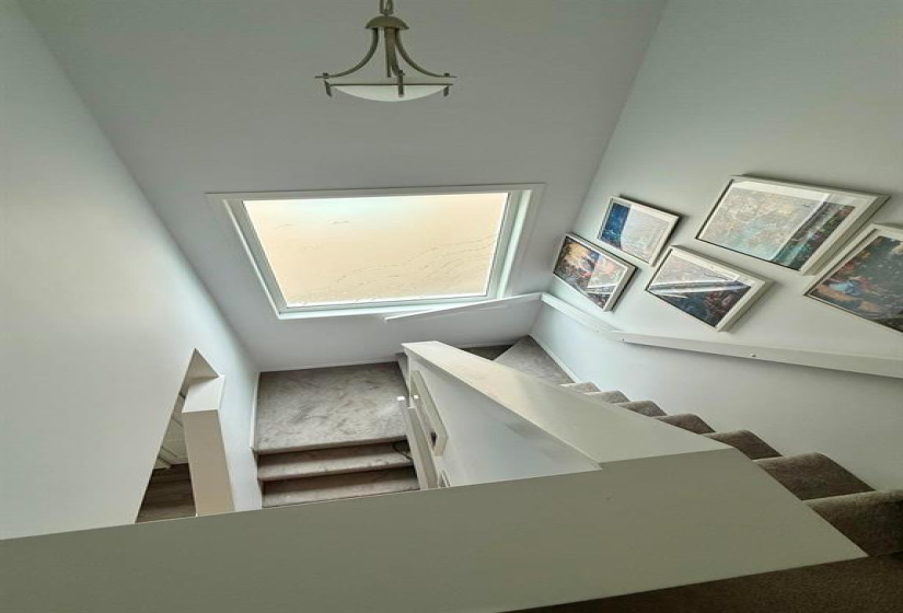 74 Lark Ridge, 3 Bedrooms Bedrooms, 10 Rooms Rooms,2 BathroomsBathrooms,Residential,For Sale,Lark Ridge