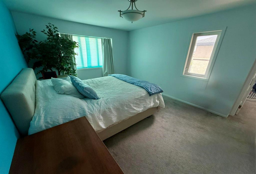 74 Lark Ridge, 3 Bedrooms Bedrooms, 10 Rooms Rooms,2 BathroomsBathrooms,Residential,For Sale,Lark Ridge