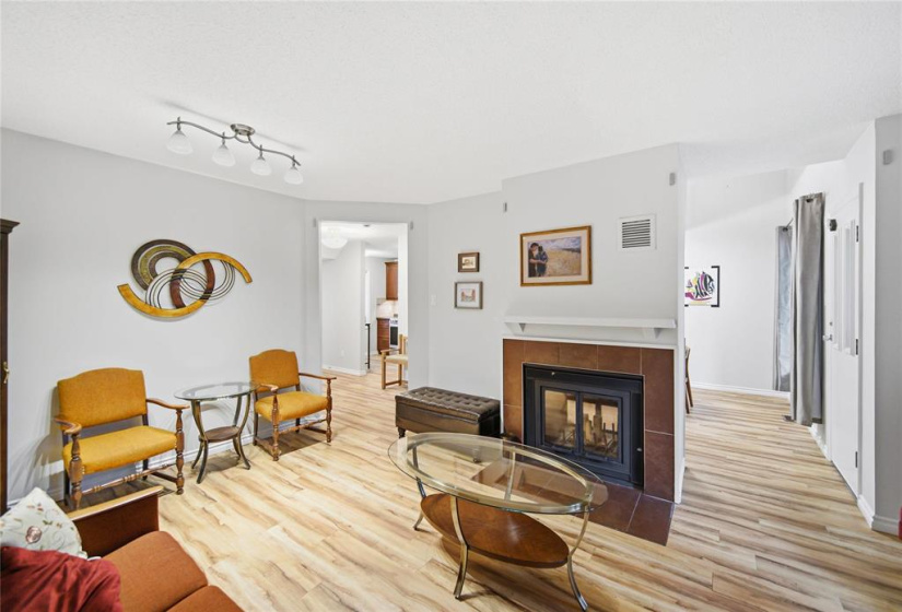 1688 St Mary's, 2 Bedrooms Bedrooms, 12 Rooms Rooms,2 BathroomsBathrooms,Condominium,For Sale,St Mary's