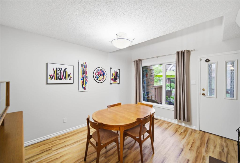 1688 St Mary's, 2 Bedrooms Bedrooms, 12 Rooms Rooms,2 BathroomsBathrooms,Condominium,For Sale,St Mary's