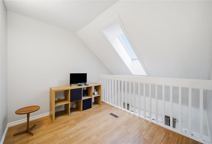 1688 St Mary's, 2 Bedrooms Bedrooms, 12 Rooms Rooms,2 BathroomsBathrooms,Condominium,For Sale,St Mary's