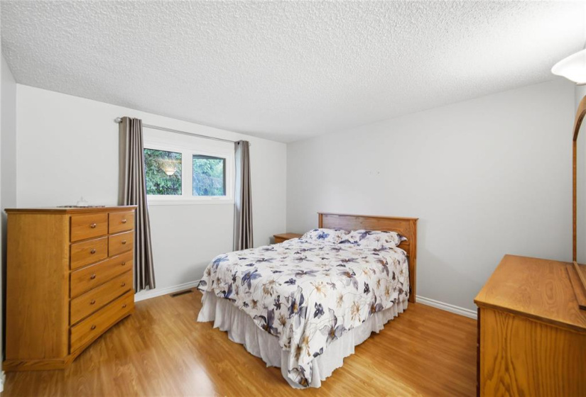 1688 St Mary's, 2 Bedrooms Bedrooms, 12 Rooms Rooms,2 BathroomsBathrooms,Condominium,For Sale,St Mary's