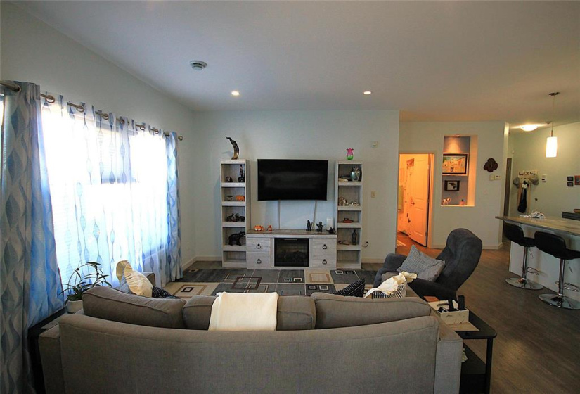 1276 old pth 59, 2 Bedrooms Bedrooms, 7 Rooms Rooms,2 BathroomsBathrooms,Condominium,For Sale,old pth 59