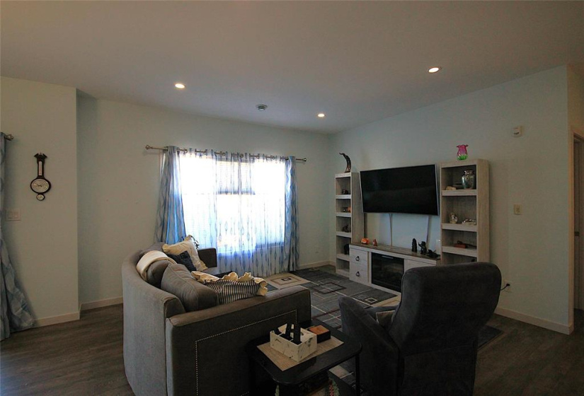 1276 old pth 59, 2 Bedrooms Bedrooms, 7 Rooms Rooms,2 BathroomsBathrooms,Condominium,For Sale,old pth 59