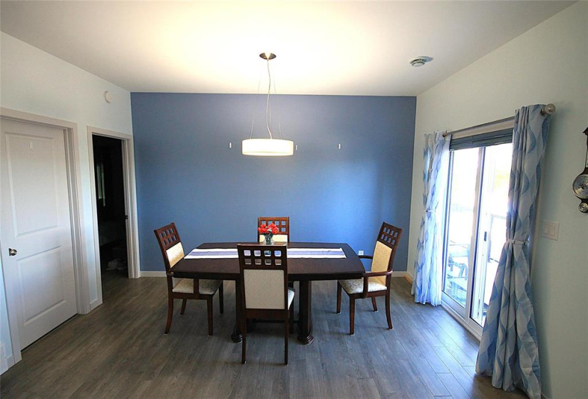 1276 old pth 59, 2 Bedrooms Bedrooms, 7 Rooms Rooms,2 BathroomsBathrooms,Condominium,For Sale,old pth 59