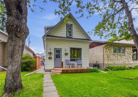 43 Ellesmere, 3 Bedrooms Bedrooms, 6 Rooms Rooms,1 BathroomBathrooms,Residential,For Sale,Ellesmere 43 Ellesmere, 3 Bedrooms Bedrooms, 6 Rooms Rooms,1 BathroomBathrooms,Residential,For Sale,Ellesmere