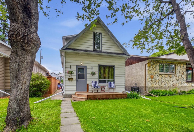 43 Ellesmere, 3 Bedrooms Bedrooms, 6 Rooms Rooms,1 BathroomBathrooms,Residential,For Sale,Ellesmere