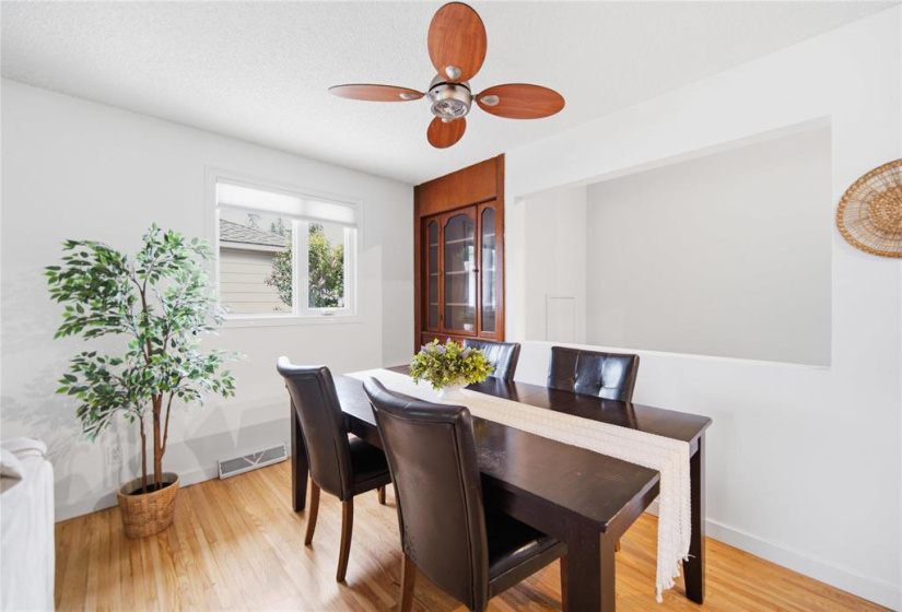 180 Harper, 4 Bedrooms Bedrooms, 10 Rooms Rooms,2 BathroomsBathrooms,Residential,For Sale,Harper