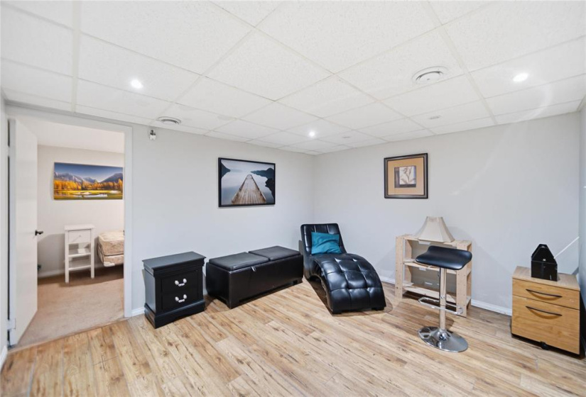 180 Harper, 4 Bedrooms Bedrooms, 10 Rooms Rooms,2 BathroomsBathrooms,Residential,For Sale,Harper