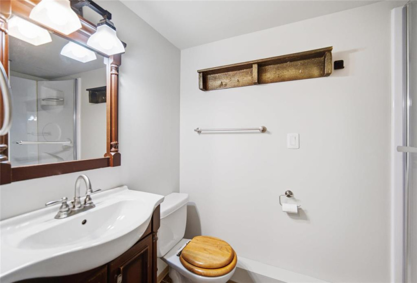 180 Harper, 4 Bedrooms Bedrooms, 10 Rooms Rooms,2 BathroomsBathrooms,Residential,For Sale,Harper
