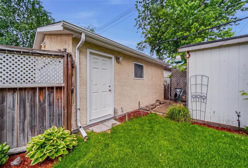 180 Harper, 4 Bedrooms Bedrooms, 10 Rooms Rooms,2 BathroomsBathrooms,Residential,For Sale,Harper
