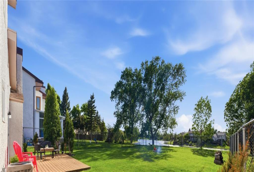 246 Point West, 3 Bedrooms Bedrooms, 13 Rooms Rooms,2 BathroomsBathrooms,Residential,For Sale,Point West