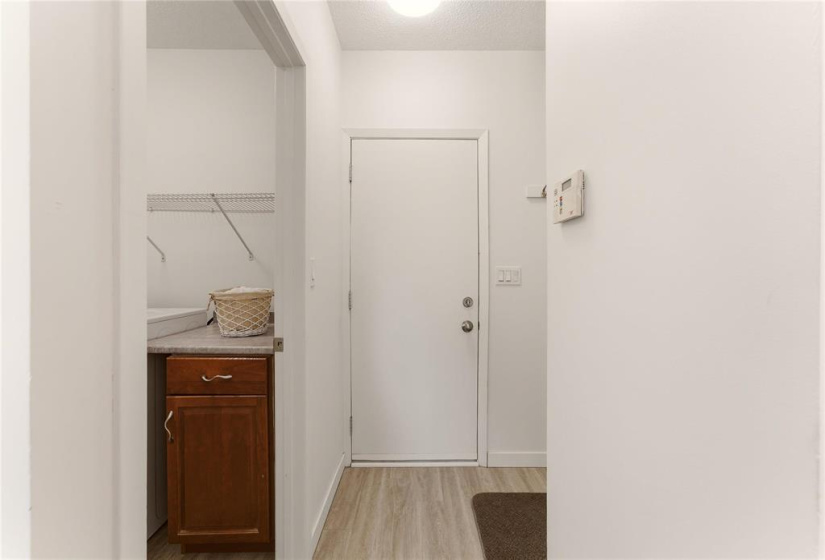 246 Point West, 3 Bedrooms Bedrooms, 13 Rooms Rooms,2 BathroomsBathrooms,Residential,For Sale,Point West