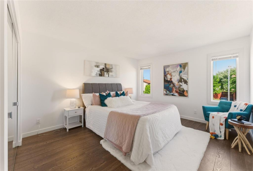246 Point West, 3 Bedrooms Bedrooms, 13 Rooms Rooms,2 BathroomsBathrooms,Residential,For Sale,Point West