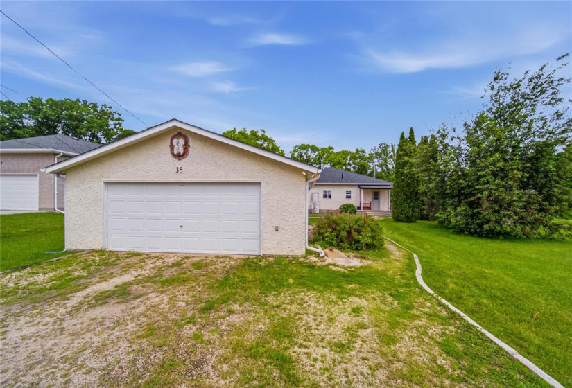 35 Main, 3 Bedrooms Bedrooms, 11 Rooms Rooms,2 BathroomsBathrooms,Residential,For Sale,Main
