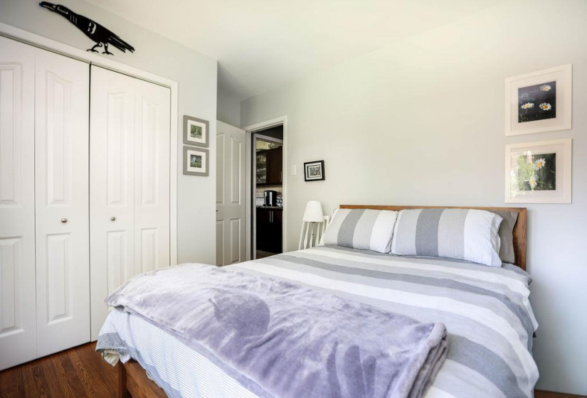 181 Moore, 3 Bedrooms Bedrooms, 12 Rooms Rooms,2 BathroomsBathrooms,Residential,For Sale,Moore