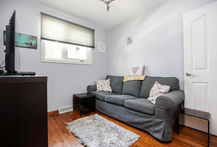 181 Moore, 3 Bedrooms Bedrooms, 12 Rooms Rooms,2 BathroomsBathrooms,Residential,For Sale,Moore