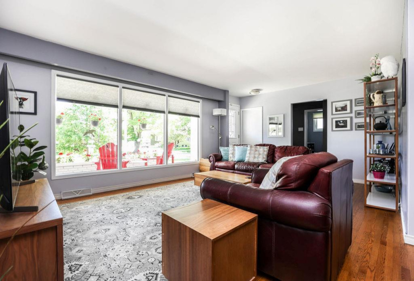 181 Moore, 3 Bedrooms Bedrooms, 12 Rooms Rooms,2 BathroomsBathrooms,Residential,For Sale,Moore